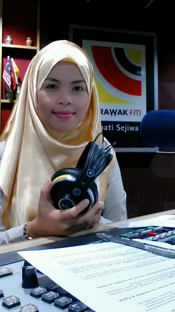 Sarawak online radio Hitz FM