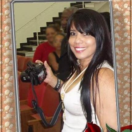 PrinCzLien's profile picture. Pessoa sincera um grande coração amorosa e que gosta de rir, respeito para ser respeitada, fé naquilo que não se vê mais se espera. ✨🌹✨🙌 Deus