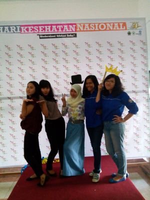 ririn_dev's profile picture. Fakultas Kesehatan Masyarakat Undip '13