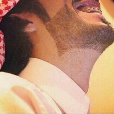 قبليني ۉ سَأقبِلك فما جزاء القُبلة إلا بأخرى آشد عُنفاً