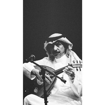 مَ يهمني احد في الدنيآ غير نفسي ، عشآنن كذآ لحد يحآول يلزم نفسه فيني .
اعيش عَ مزآجي ')