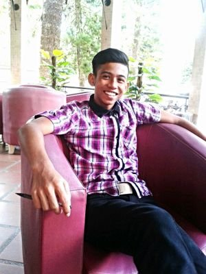 danelhakim971's profile picture. semua tu poyyos