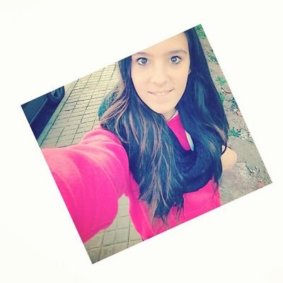 Mejor Amiga 04 . La vida son tres dias asi que a dirfrutarla. Instragram : albalooritee.