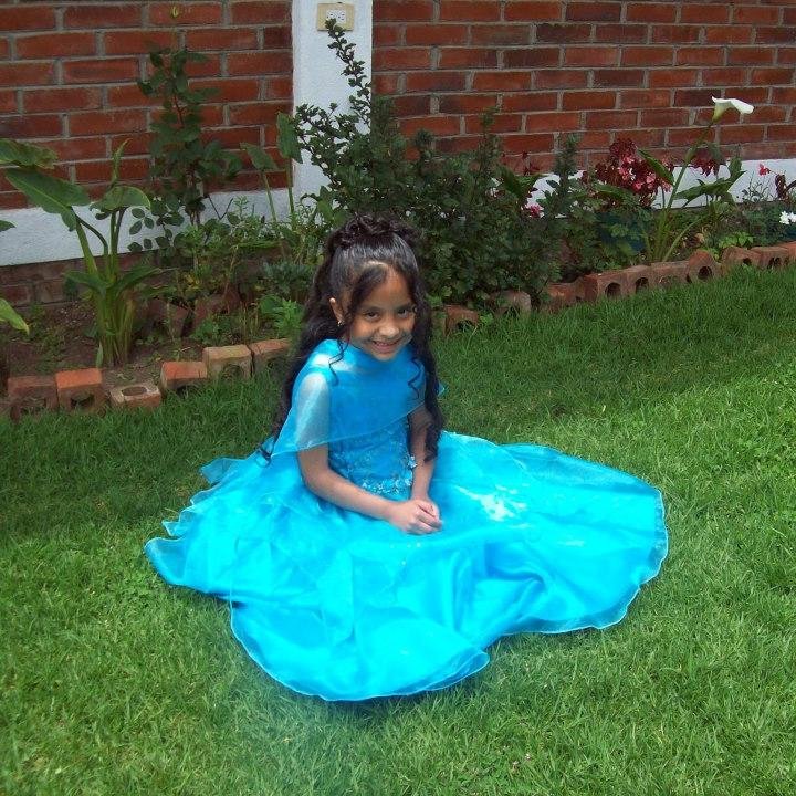 evelyngironucee's profile picture. 