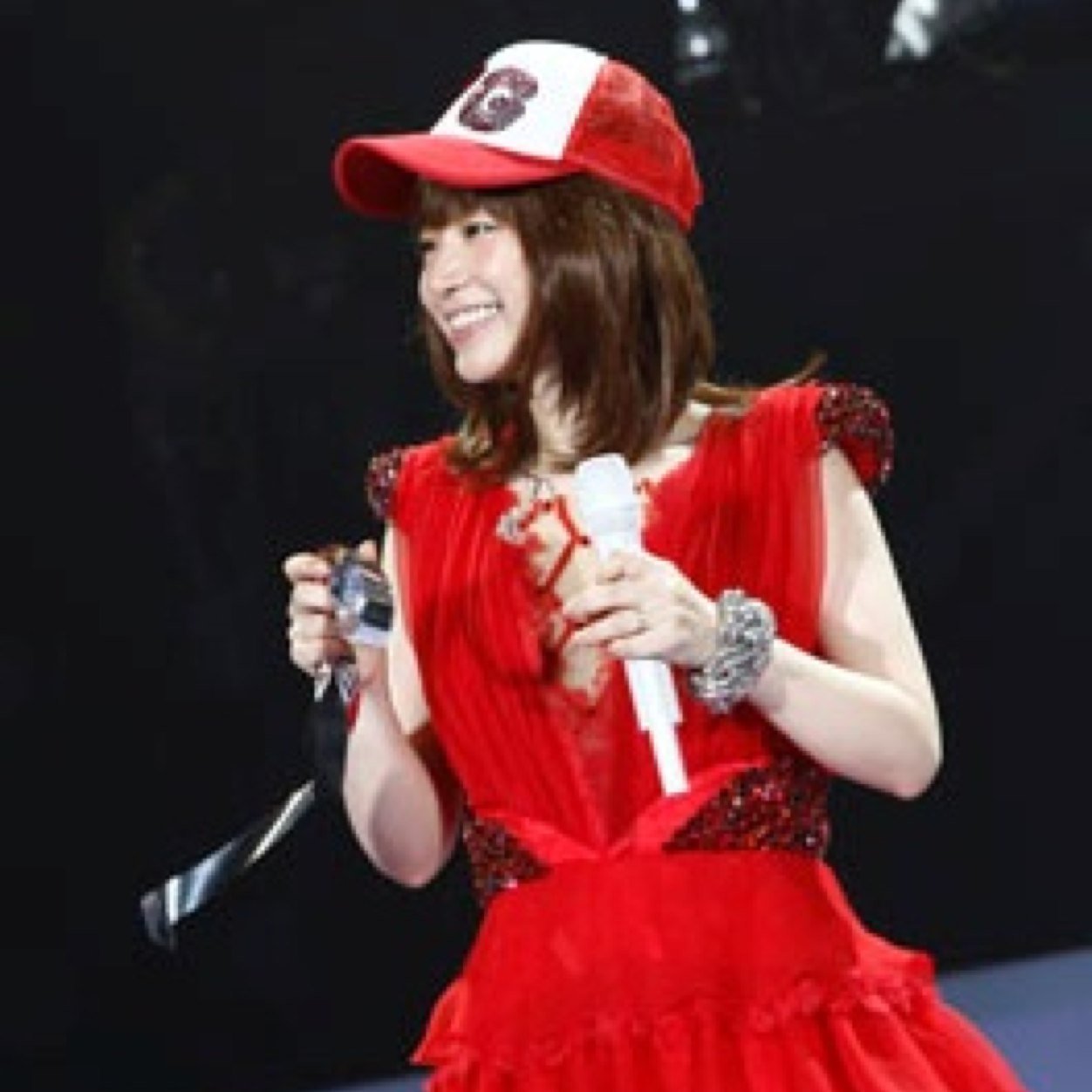 EXILETRIBE、嵐、YUKI、旅行好き！
ビジネスに興味ありです♪