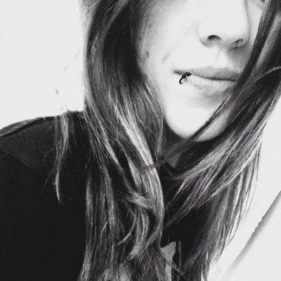 18. Estuve pensando una razón por la que dar importancia a lo que se dice de mi. No encontré ninguna. Por algo será. https://t.co/ubHkETvCD2