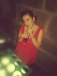 Sonreidora profesional. Amiga de mis amigos. Muero d❤❤❤x mi familia. Fascinada por la vida y la gente especial. Vampirista. Lilaina de ❤. Canaria de adopción.