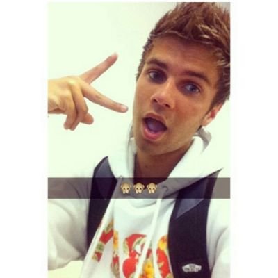 Son of @rp_edwards love my mom ! ❤  | 18