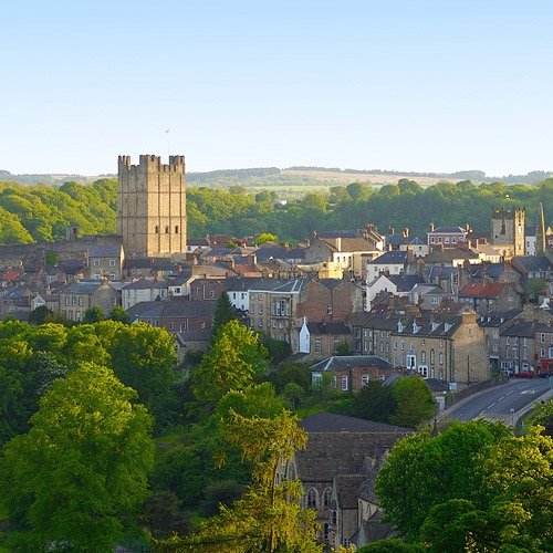 Discover the Jewel in the Heart of North Yorkshire.
Richmond Online community website, promoting Richmond, Yorkshire. #richmondyorks #loverichmond