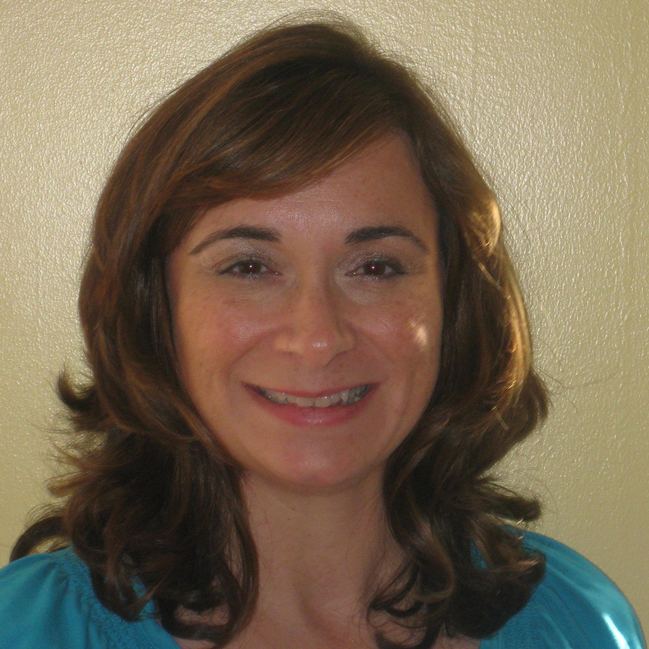 DNP, Neonatal Nurse Practitioner, Beach lover, Traveler.
