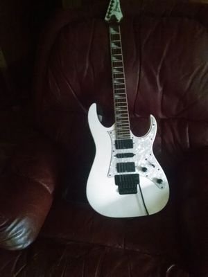 whitrnch88's profile picture. lets rock it out!