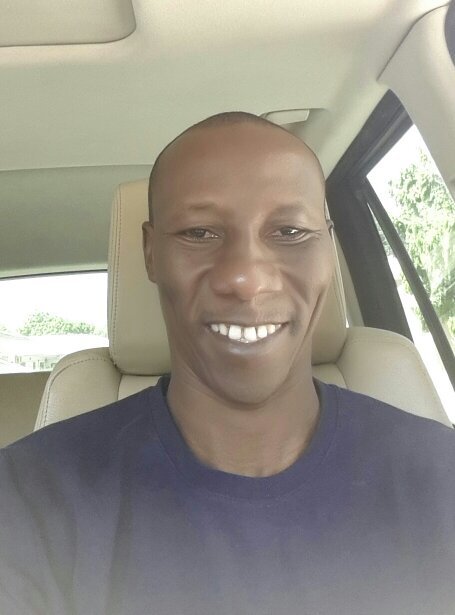 Usmanngari1's profile picture. 