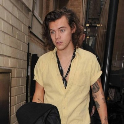 follow him real quick please love you all, @Stylesisbeauty