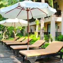 outdoorfurnist's profile picture. 