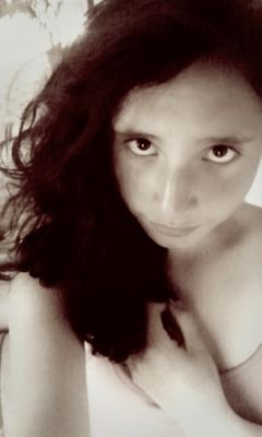 DoutzenCiara's profile picture. In order  to be irremplaceable,one must always be different