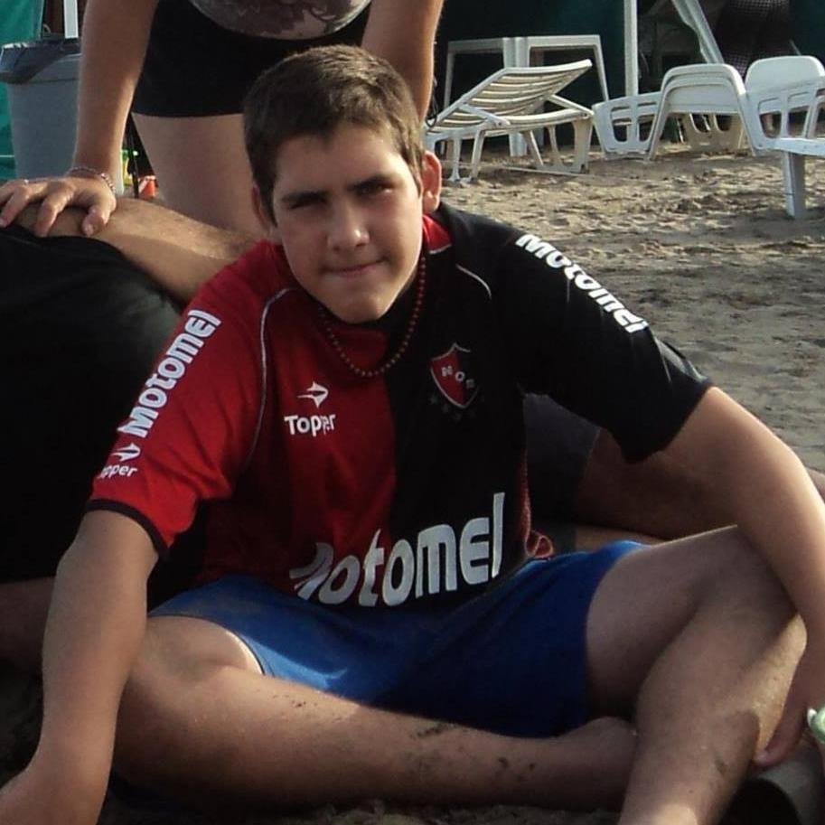 te amo  sos todo gracias por hacerme tan feliz sos mucho gracias a vos paso momento hermosa junto a vos te amo mi amor c/n