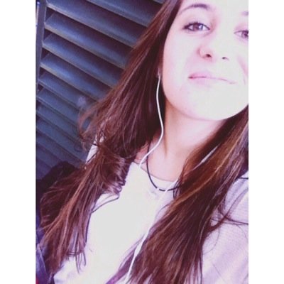 misswhite_bbb's profile picture. En proceso de llegar a la cima. La música me acompaña. El baile como estilo de vida. Never grow up.