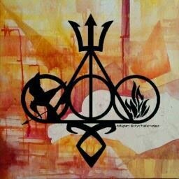 Tributo  Rubí  Nefilim  Semidiosa  Divergente  Gabbana  Efecto Colateral  Potterhead