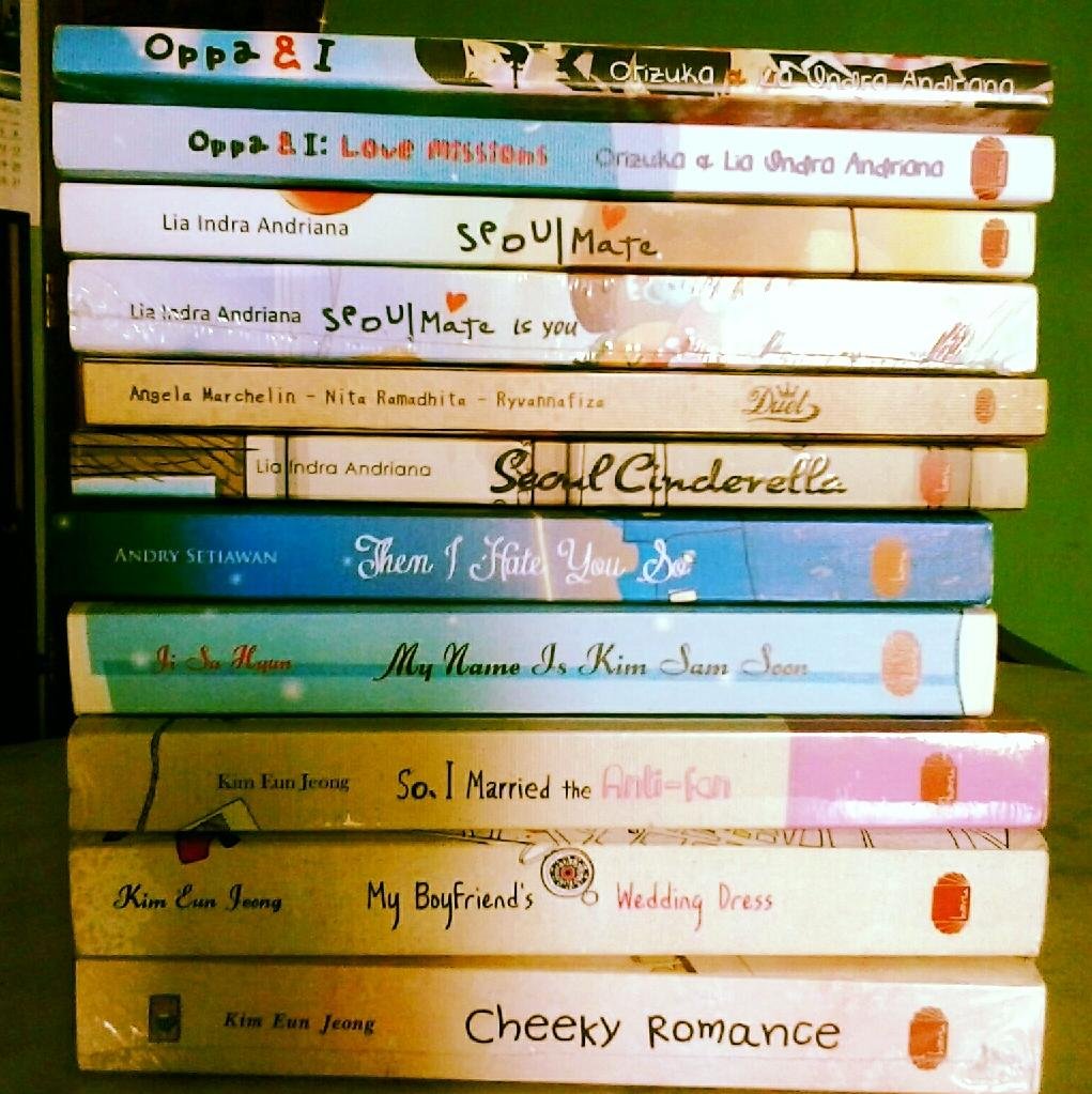 Komunitas berkumpulnya yang hobi membaca maupun menulis fiksi/nonfiksi, terutama novel di kota Solo #GoRes