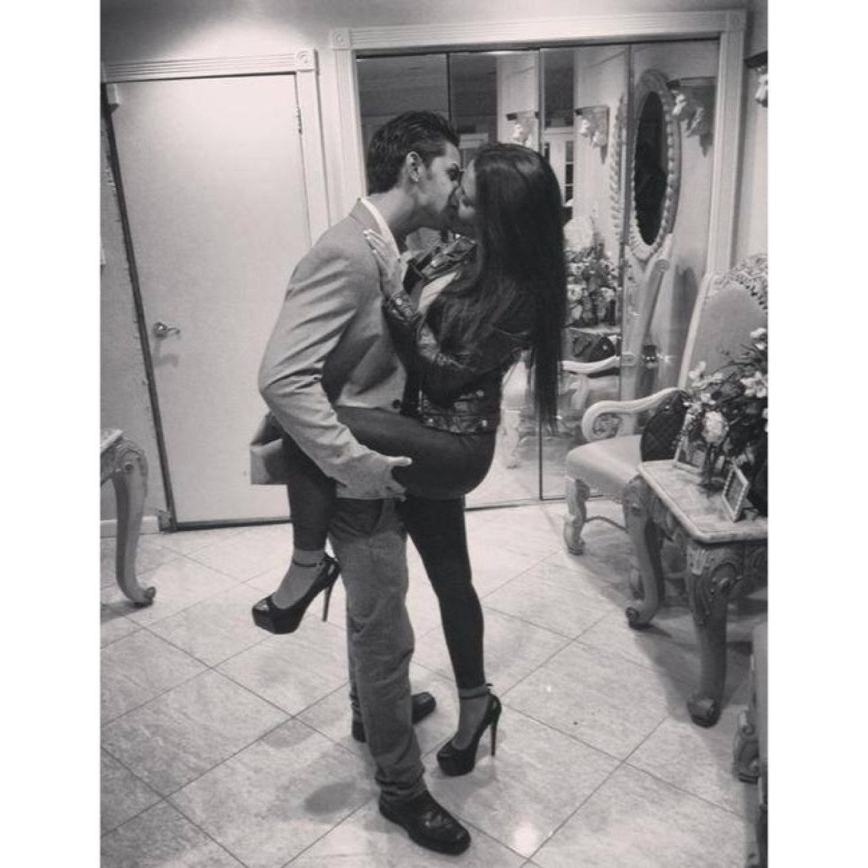 lauraschijvens's profile picture. 