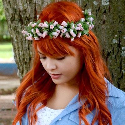 Apresentadora, produtora de moda e eventos.