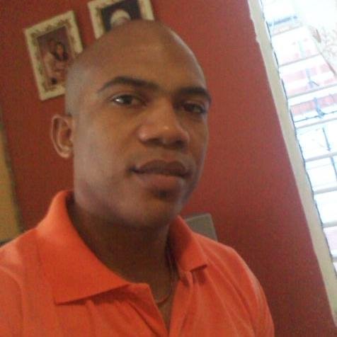 emilvelasquez3's profile picture. Con el escudo de Dios al frente.  Amante de los buenos Humanos, la música en mi sangre.