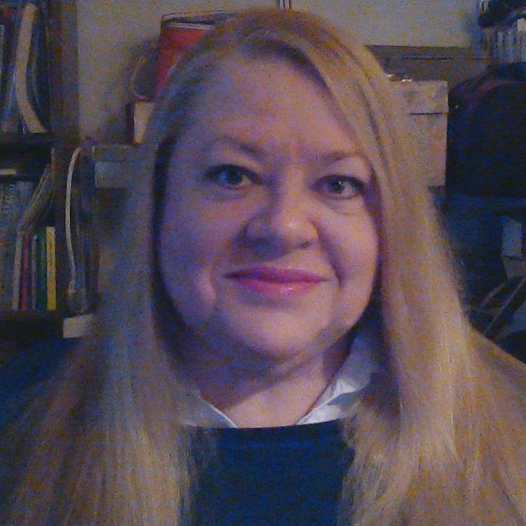 Slightly more right brained than left former nurse, now Lady of Leisure  logically dabbling in writing, music, art, math, and denouncing TRUMP! 🇨🇦🍁🇮🇪☘️🇺🇦🌊 I♥️🇺🇸
