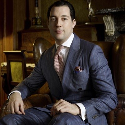 VP of Royal Asscher. Traveler. Fashion. Friends. Live life to the fullest. Experience. Dreaming of the future. Proud Husband and Dad