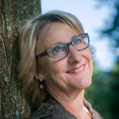 Ceremonieel leider uitvaartdiensten, Verliescoaching, Rouwbegeleiding, Pastoraal begeleider