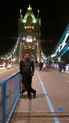 Almost tech architect..Book Reader.. Foodie