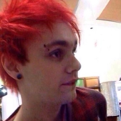 free follow! would be nice if you'd follow @dreamworkshes