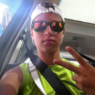 15 Years Old / Snapchat : rafii74 / Instagram : RaFii Marques / Vine : RaFii Marques / e-mail : rafael.fr_1@live.com / Ask : RaFii Marques