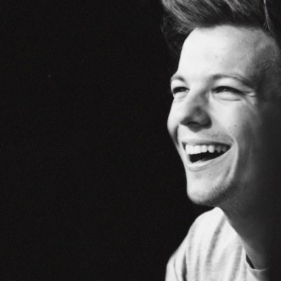 hi, please follow @louisutiful guys she follows back just ask ily