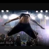 Me gusta mucho bailar y me gustaría aprender break Dance ............... Step Up