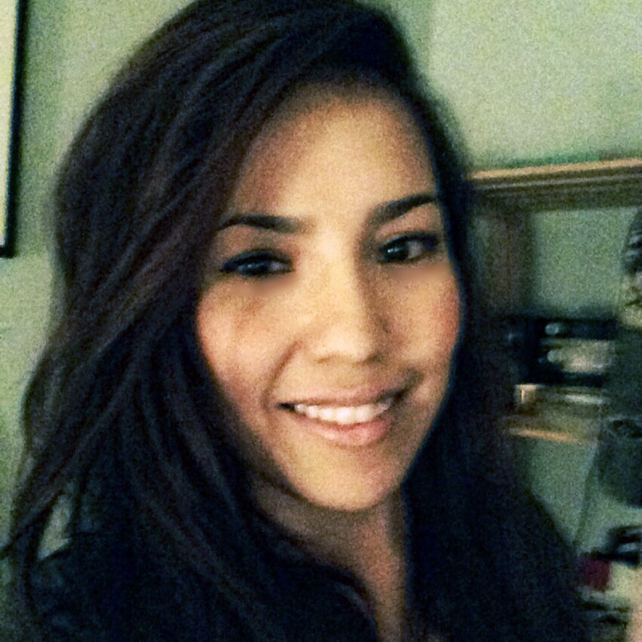 Believer in everything happens for a reason. Love and live life passionately & the rest will follow