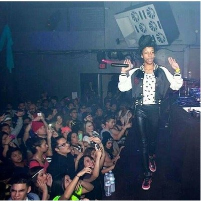 Official Fan Page Of Chicago Female Rapper @sasha_darapper Twitter: @Sashagohardmusic Bookings: sashagohard1@gmail.com