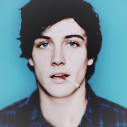 JoshuaA_JK's profile picture. «That the nights were mainly made for saying things that you can't say tomorrow day».