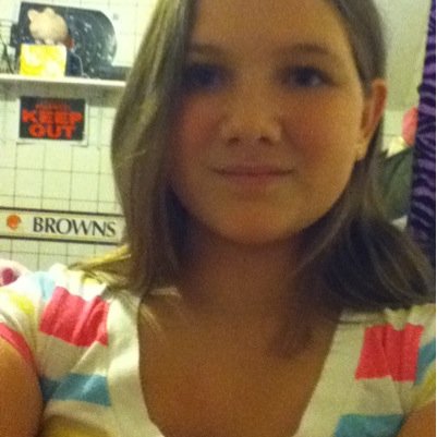 I love minecraft!!!And i love singing too!! I also love MarkIplier ❤. And fnaf. Also, Im already taken by the most handsome boyfriend in the world. David Seek❤❤
