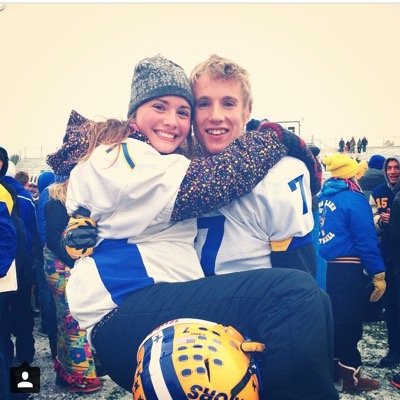 iN0AHaGuy's profile picture. Laugh, Love, and Laugh Some More