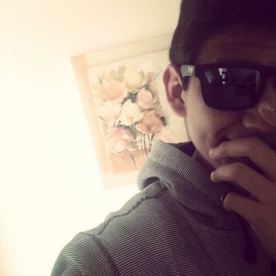 Você vai ficar? Você vai ficar longe para sempre?