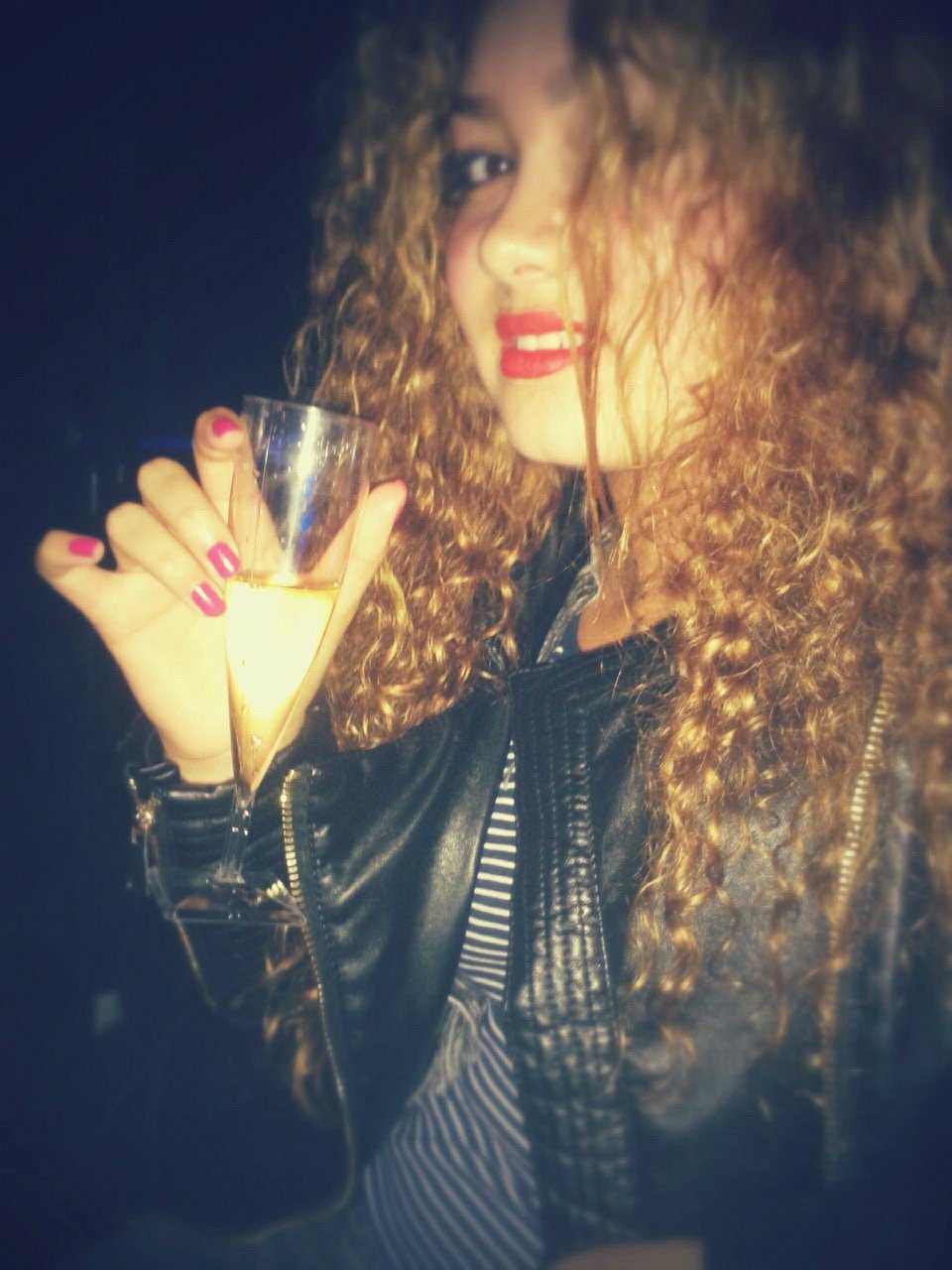 Pas bsoin de bio igo. Suis moi              ︻╦╤─
                        snap ; anais_Ukt