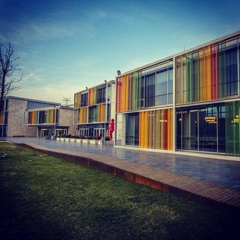 ozuavni's profile picture. 