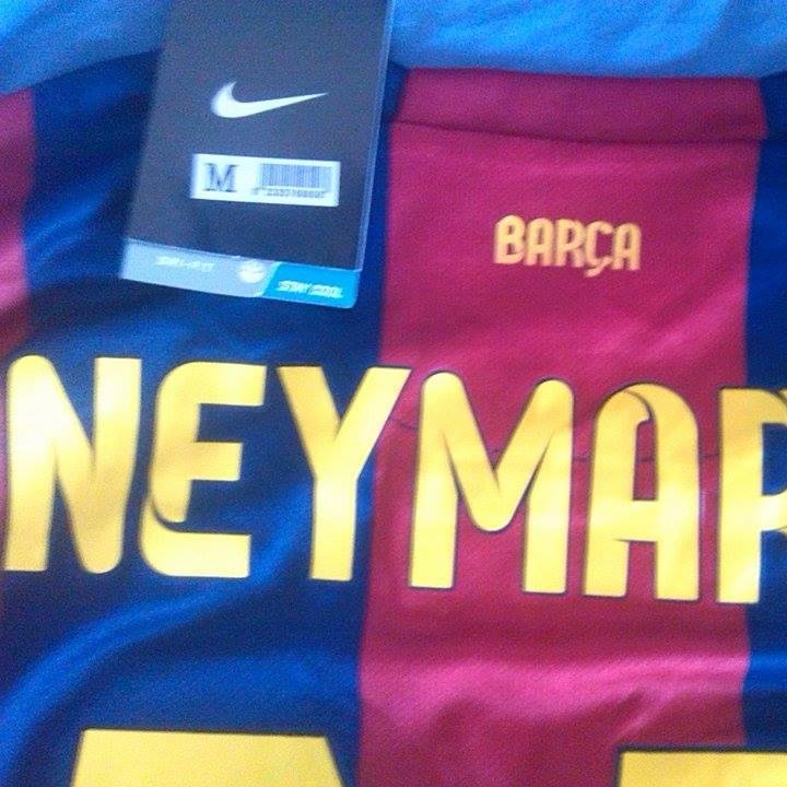 Equipaciones fútbol 21€ Air Max 45€ y de todo un poco por un precio más que barato.Gastos de envio GRATIS