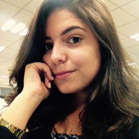 A cada sorriso seu eu sinto como se fosse meu.