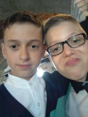 Hi I very good mlg player cod snipe/smg.scrim 4v4 ?