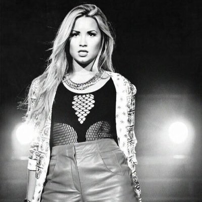 IegendaryIovato's profile picture. FREE FOLLOW FROM @fckboyclifford PLEASE RT THE LINK TO KEEP THIS FOLLOW