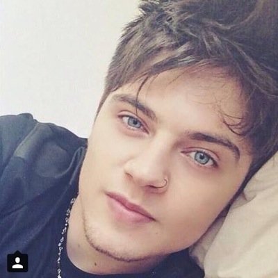 Fã clube para o Chris leao criado por Luisa Andrade e Isadora Vitoria, queremos demonstrar nosso carinho, amor, admiraçao pelo nosso anjo