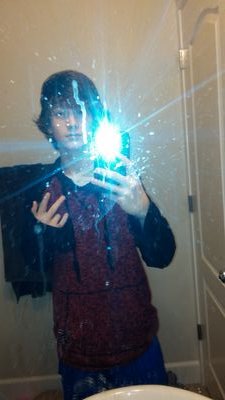 richardmason221's profile picture. 