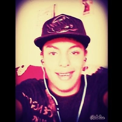 Amo El Fútbol ⚽
A ella Tambien  ♥
Me gusta el Motocroos 
Me Gusta correr 
Bbm ⇨7A37B67F
Facebook ⇨ Mynor Joel Aquino