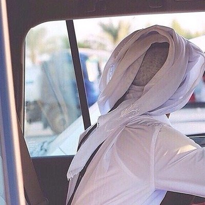 اريد ان انثر بعض مايروق لي من الكلمات